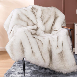 1000GSM Faux Fur Throw Blanket, Super Thick Warm Cozy Grey Blankets for Couch Bed Sof