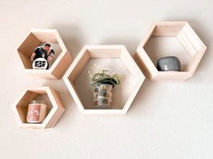 Set of 4 Natural Premium Wooden Honeycomb Floating Shelves Farmhouse Decorative Wall Decor