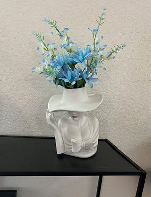 Decorative Ceramic Elegant Woman Arrangement Flower Vase